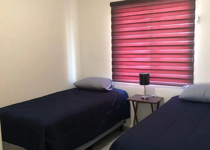 Familiar Con Alberca En Apartamento Playa del Carmen